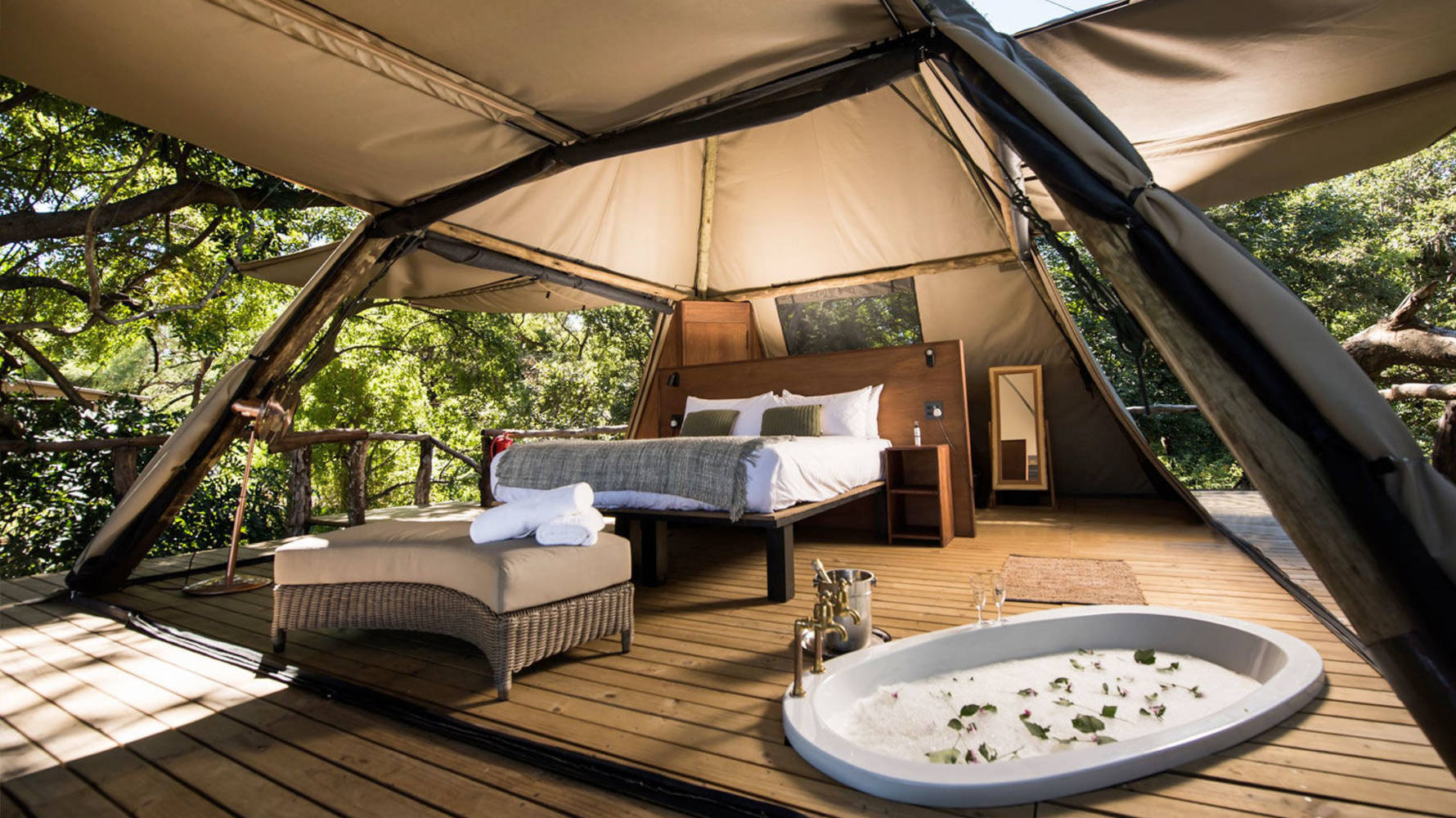 luxury_tent_inside