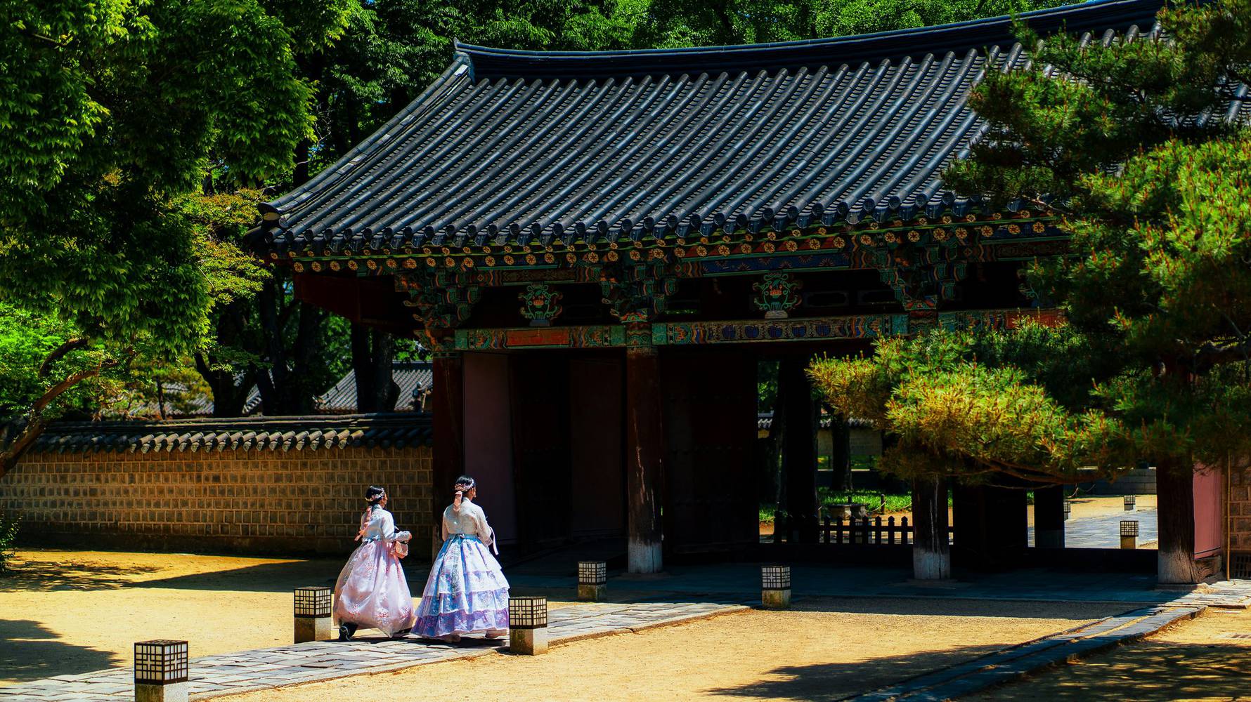 Jeonju_mos-sukjaroenkraisri-hJ4q0Wg71pc-unsplash