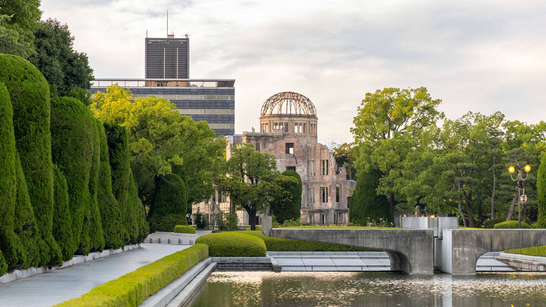 shutterstock_2506024001_Hiroshima_L