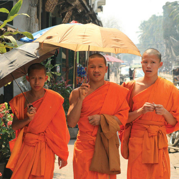 Monks hanuman