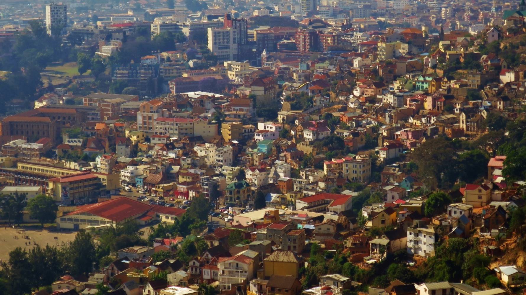 Dag 2. Maandag 13/10 – Antananarivo.